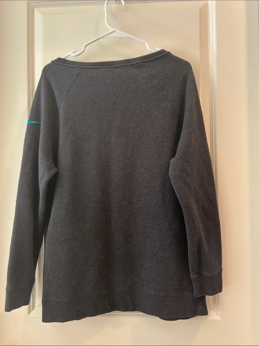Nike Carolina Panthers Dark Grey w/Blue Logo Crewneck Sweatshirt women’s size M